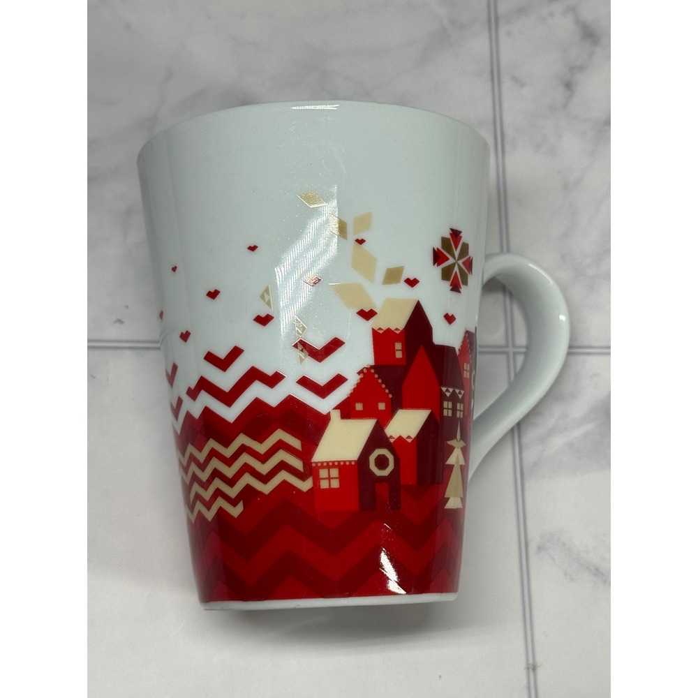 Starbucks Holiday Village Ceramic Coffee Mug Red Gold Chevron 11oz 325ml